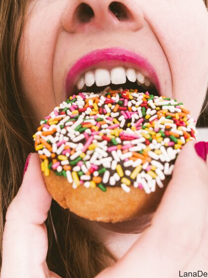 Sweet Doughnut Babe - Zip