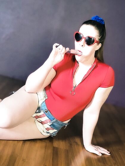 Bomb Popsicle 4th of July - Zip