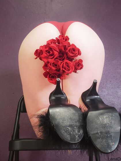 Red Bodysuit V-Day- Free