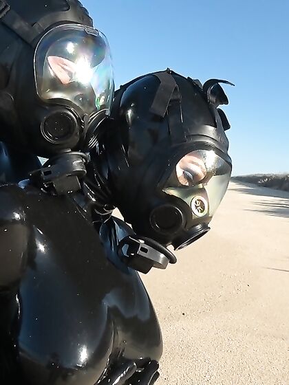 MSA Gasmask Beach walk