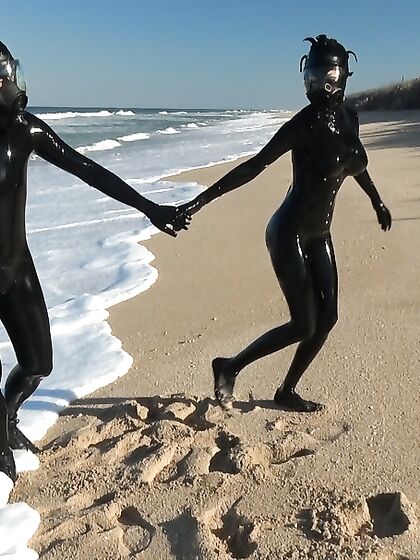 MSA Gasmask Beach walk