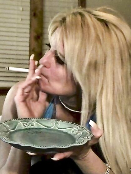 Marie Wadsworthy Live On Cam