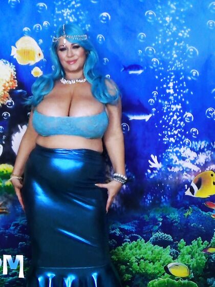 Sexy Siren of the Sea