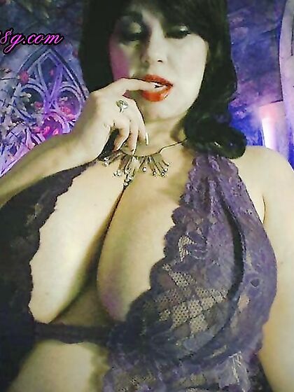 Queen Vampire