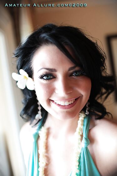 Beautiful Chick Lila Allure Smiles When Sitting On Stiff Dick And Taking It In Mouth