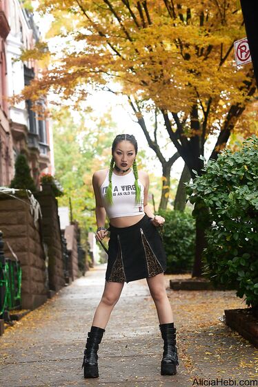 Neighborhood Baddie