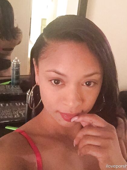 selfies from Porsha CarreraÂ 