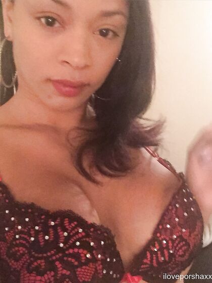 selfies from Porsha CarreraÂ 