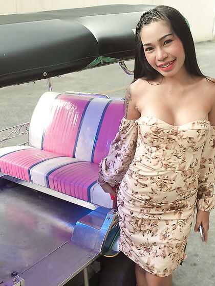Anna Wild On Tuktuk Patrol - Set 1