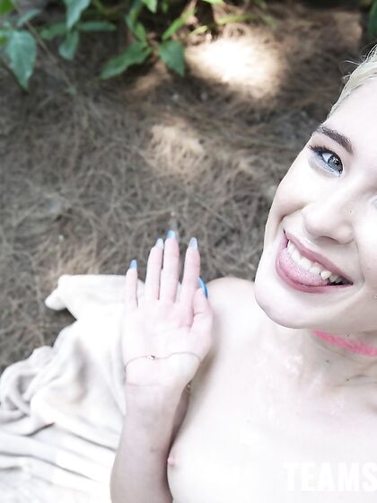 Tiny Babe Jessie Saint Gets Fucked In The Woods