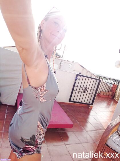 selfie flashing tits and fingering