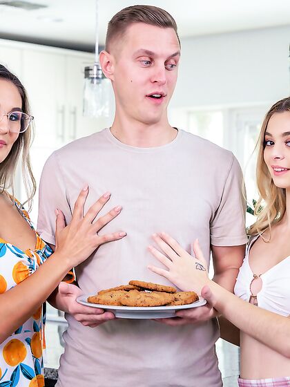 Stepmoms Hungry Pussy