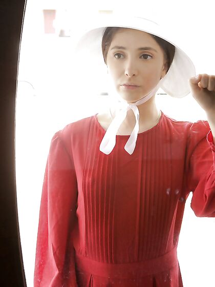Handmaidens The Other Woman - S2:E5