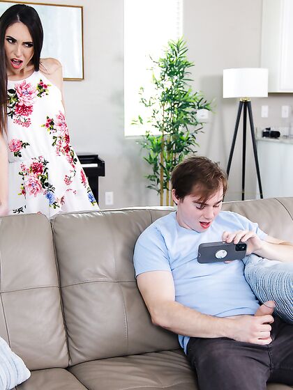 Caught Taking A Dick Pic - S2:E4