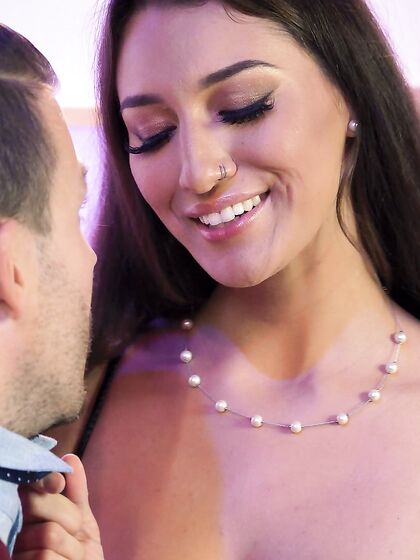 Lexi Luna Gets Eaten Out And Screwed By Her Boyfriend photos (Bella Rolland)