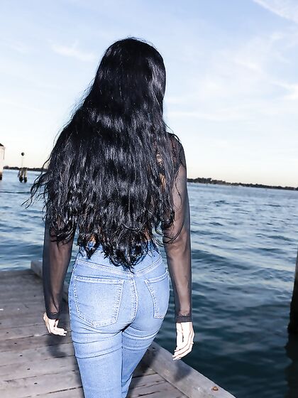Dulce: After The Photo Shoot