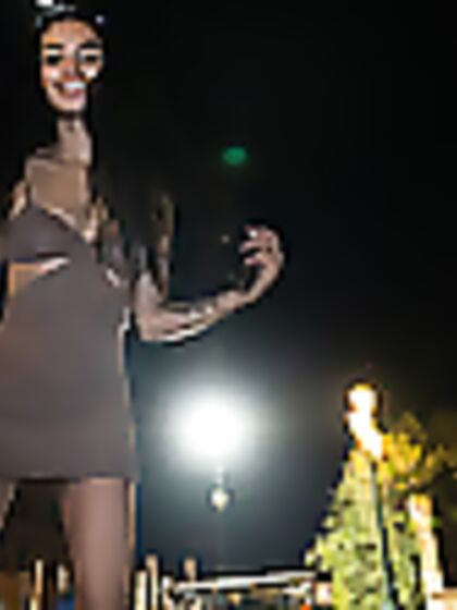 Dulce: Nighttime Venice Without Panties