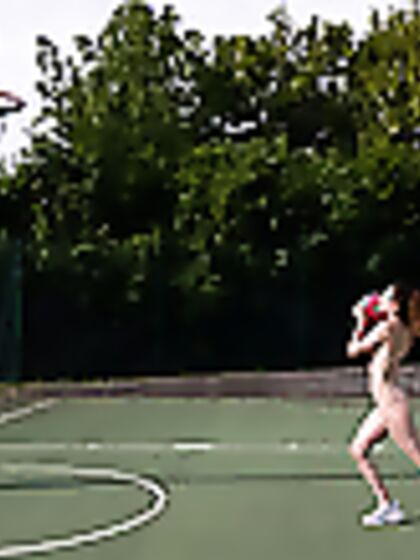 Guinevere Huney: Loves Balls
