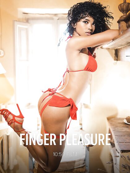 Barbie: Finger Pleasure