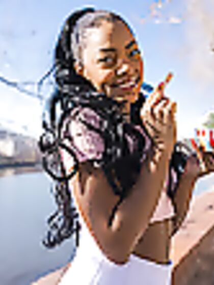 Sofi Vega: In Prague By The River
