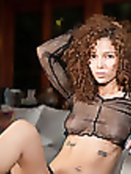 Kinky Bunny: New Talent Kinky Bunny