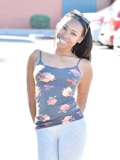 Nudes In The Park photos (Sasha Ftv)