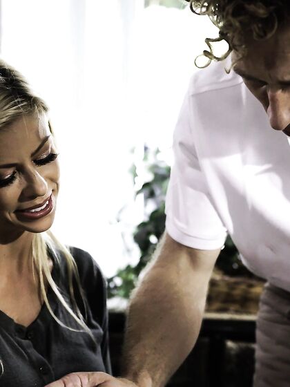Alexis Fawx Joins Young Blondie And Gets Boyfriend photos (Arya Fae)
