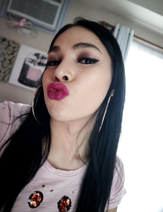 TS Filipina Lusty Mirror Selfie