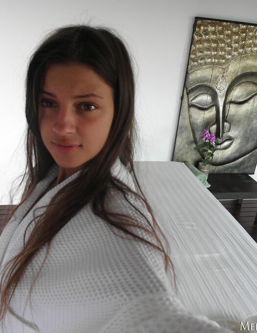 Oiled Pussy Massage with Melena Maria Rya