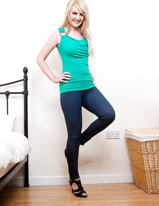 Tight Pants Big Ass photos (Katie Kay)