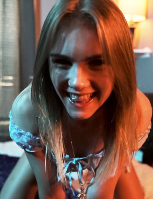 Natalie Knight Plays With Massive Dildo In Bed