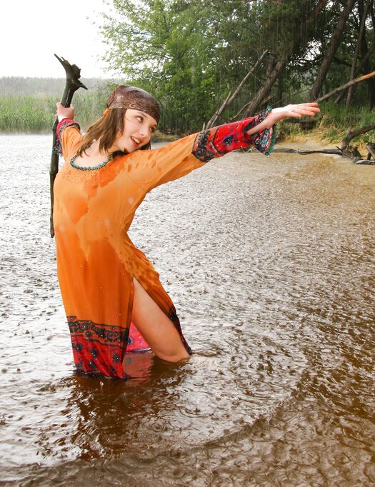 Isabella. Waterbender.Â 