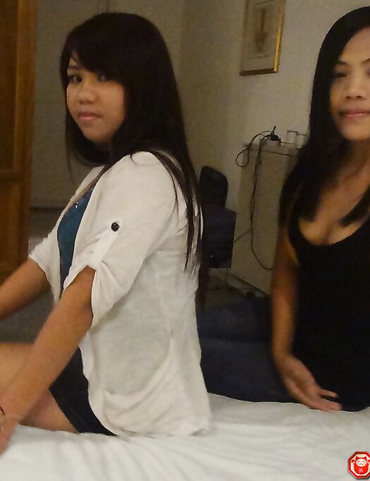 Angela & Arlene On Asian Sex Diary - Set 4