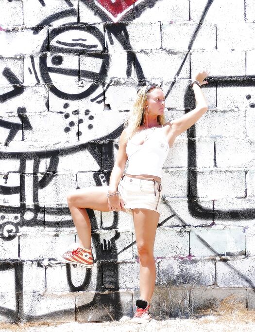 Outdoors stripping and public nudity