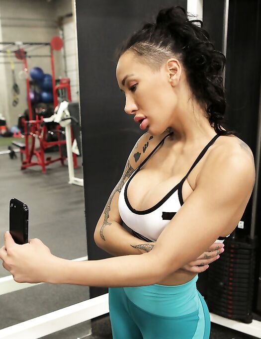 Amia Miley
