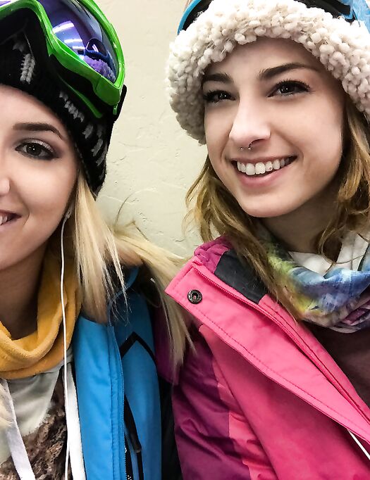 Snow Bunnies 3 - S1:E3
