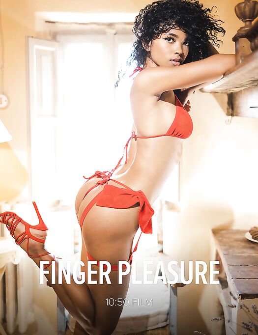 Barbie: Finger Pleasure